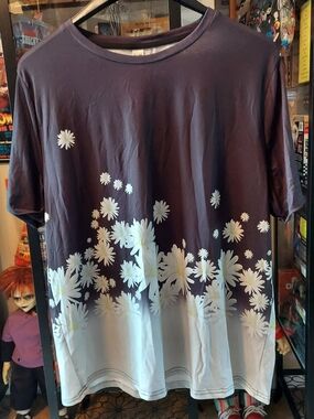 Women's Floral Ombre Tee - Black, White and Yellow, Daisy Print Blouse
